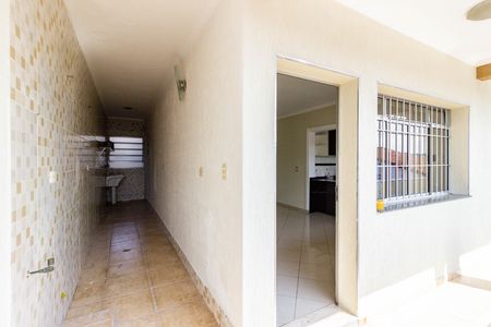 Casa à venda com 360m², 6 quartos e 3 vagas Casa à venda com 360m², 6 quartos e 3 vagasLavanderia