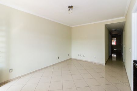 Casa à venda com 360m², 6 quartos e 3 vagas Casa à venda com 360m², 6 quartos e 3 vagasCozinha