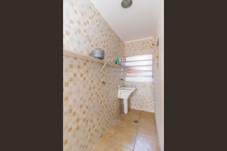 Casa à venda com 360m², 6 quartos e 3 vagas Casa à venda com 360m², 6 quartos e 3 vagasLavanderia