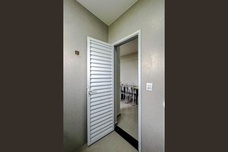 Apartamento para alugar com 40m², 1 quarto e sem vagaBanheiro Social