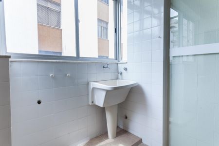 Apartamento para alugar com 171m², 3 quartos e 1 vagaÁrea de Serviço