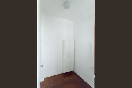 Apartamento para alugar com 171m², 3 quartos e 1 vagaQuarto de Serviço