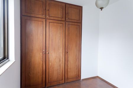 Apartamento para alugar com 171m², 3 quartos e 1 vagaQuarto 1