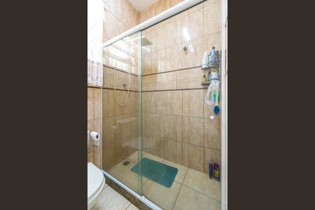 Casa à venda com 240m², 2 quartos e 1 vaga Casa à venda com 240m², 2 quartos e 1 vagaBanheiro Social