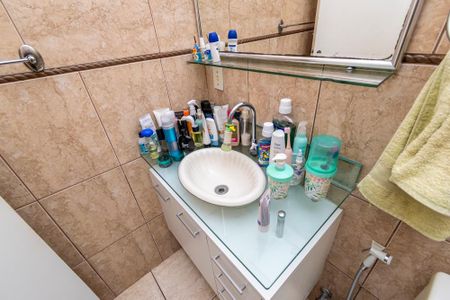 Casa à venda com 240m², 2 quartos e 1 vaga Casa à venda com 240m², 2 quartos e 1 vagaBanheiro Social