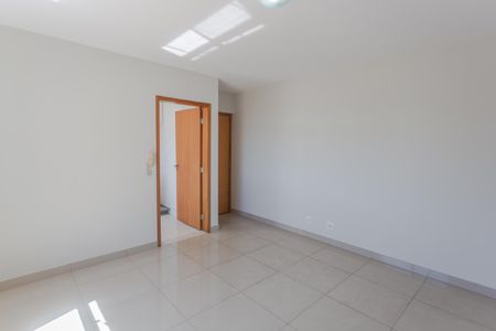 Sala de apartamento à venda com 3 quartos, 70m² em Santa Efigênia, Belo Horizonte