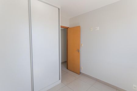 Apartamento à venda com 70m², 3 quartos e 2 vagasQuarto 3