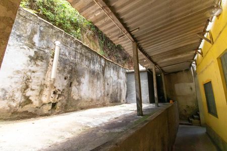 Casa à venda com 111m², 4 quartos e 1 vaga Casa à venda com 111m², 4 quartos e 1 vagaÁrea de Serviço