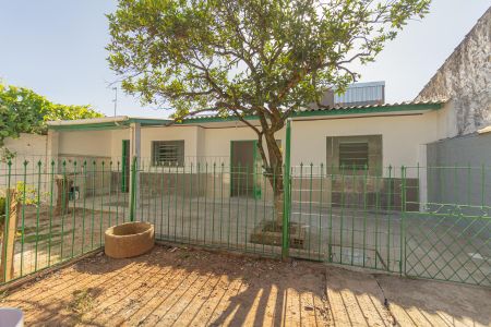 Casa para alugar com 44m², 1 quarto e 1 vagaFachada/Pátio