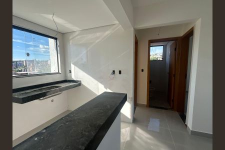 Apartamento à venda com 2 quartos, 83m² em Coqueiros, Belo Horizonte