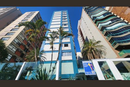 Apartamento para alugar com 89m², 3 quartos e 1 vaga Apartamento para alugar com 89m², 3 quartos e 1 vagaFachada