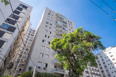 Apartamento à venda com 70m², 1 quarto e 1 vagaFachada