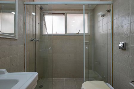 Suíte - Banheiro de apartamento à venda com 1 quarto, 70m² em Jardim Paulista, São Paulo