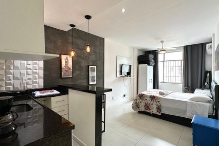 Apartamento à venda com 1 quarto, 26m² em Copacabana, Rio de Janeiro