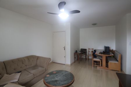 Sala de apartamento à venda com 2 quartos, 70m² em Centro, Canoas