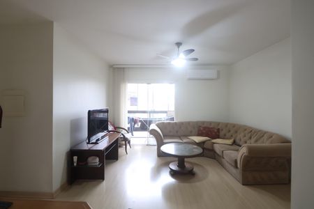 Sala de apartamento à venda com 2 quartos, 70m² em Centro, Canoas
