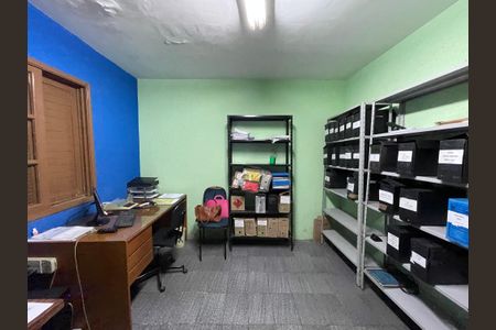 Casa à venda com 150m², 3 quartos e 5 vagas