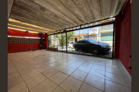 Casa à venda com 150m², 3 quartos e 5 vagas