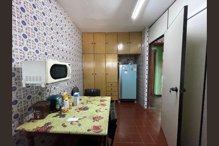 Casa à venda com 150m², 3 quartos e 5 vagas