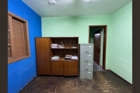 Casa à venda com 150m², 3 quartos e 5 vagas