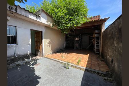 Casa à venda com 150m², 3 quartos e 5 vagas
