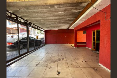 Casa à venda com 150m², 3 quartos e 5 vagas