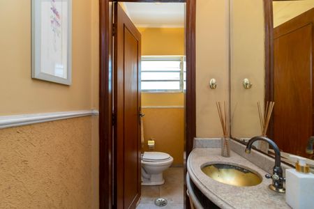 Casa à venda com 337m², 3 quartos e 5 vagasLavabo