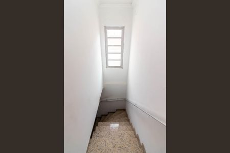 Casa à venda com 337m², 3 quartos e 5 vagasEscada