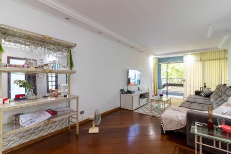 Casa à venda com 337m², 3 quartos e 5 vagasSala de Estar