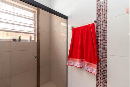 Casa à venda com 337m², 3 quartos e 5 vagasBanheiro 2