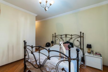 Casa à venda com 337m², 3 quartos e 5 vagasSuíte