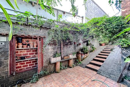 Casa à venda com 200m², 3 quartos e 2 vagasÁrea externa