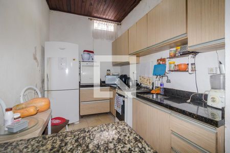 Casa à venda com 300m², 2 quartos e 8 vagas