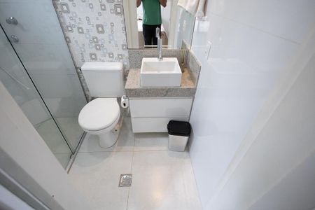 Apartamento para alugar com 76m², 3 quartos e 1 vaga Apartamento para alugar com 76m², 3 quartos e 1 vagaBanheiro da Suíte