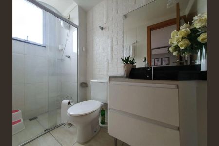 Apartamento à venda com 154m², 4 quartos e 2 vagas Apartamento à venda com 154m², 4 quartos e 2 vagasBanheiro da Suíte 1