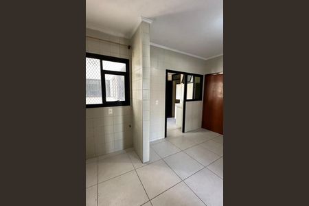 Apartamento à venda com 3 quartos, 211m² em Retiro, Jundiaí