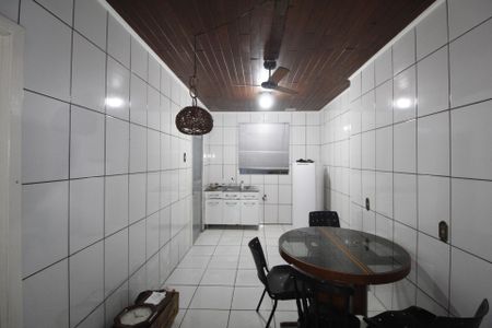 Casa para alugar com 3 quartos, 200m² em Floresta, Porto Alegre