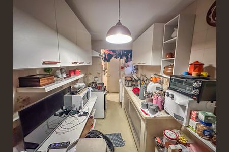 Apartamento à venda com 72m², 2 quartos e 1 vaga