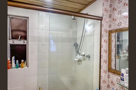 Apartamento à venda com 72m², 2 quartos e 1 vaga