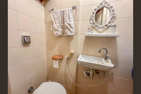 Apartamento à venda com 72m², 2 quartos e 1 vaga