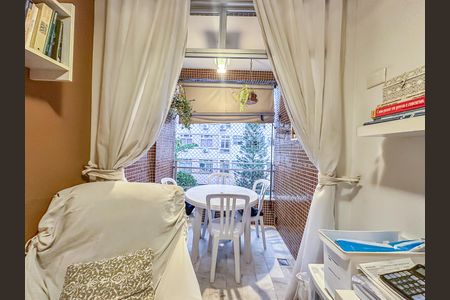 Apartamento à venda com 72m², 2 quartos e 1 vaga