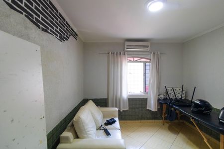 Casa à venda com 284m², 4 quartos e 4 vagasQuarto 01