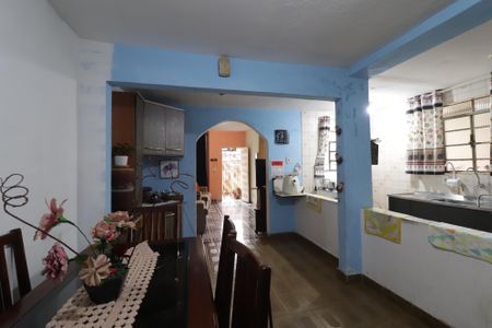 Casa à venda com 100m², 2 quartos e 2 vagasCopa