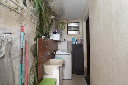 Casa à venda com 100m², 2 quartos e 2 vagasÁrea de Serviço