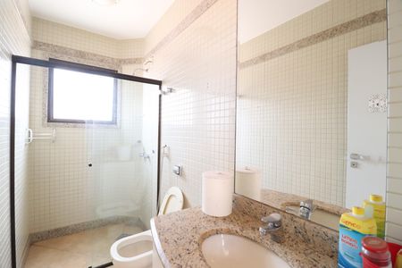 Apartamento para alugar com 506m², 5 quartos e 2 vagasBanheiro Social