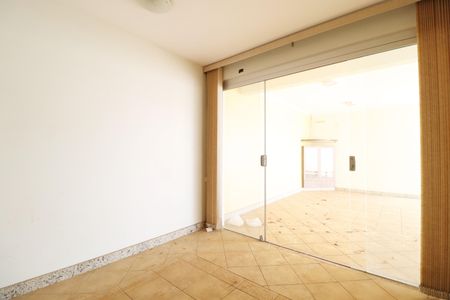 Apartamento para alugar com 506m², 5 quartos e 2 vagasQuarto 5
