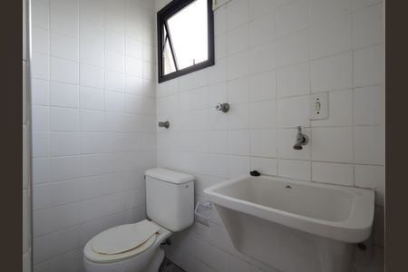 Apartamento para alugar com 80m², 3 quartos e 2 vagasBanheiro de serviço