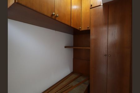 Apartamento para alugar com 80m², 3 quartos e 2 vagasQuarto de Serviço