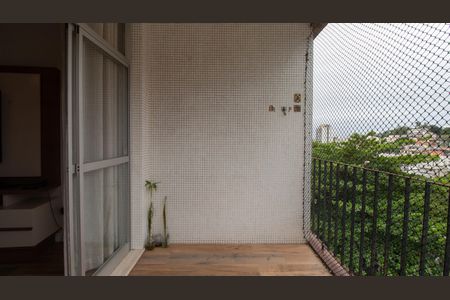 Apartamento para alugar com 75m², 2 quartos e 1 vagaVaranda