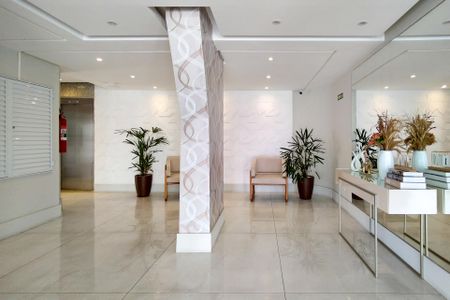 Apartamento para alugar com 81m², 2 quartos e 2 vagasHall de entrada